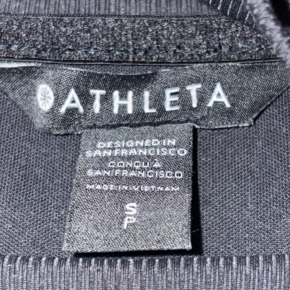 Athleta Venice Colorblock Crop Mockneck Sweatshirt Size Small Navy/Black - Picture 9 of 13